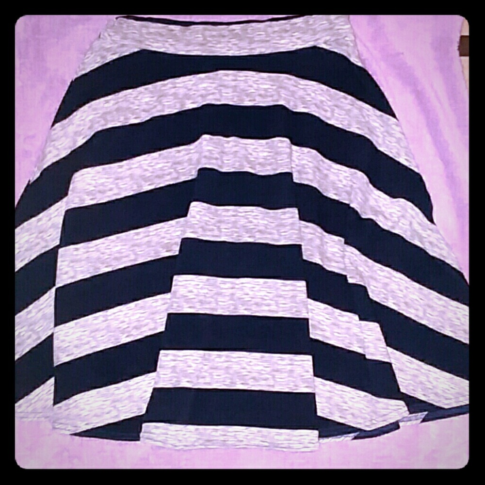Striped skirt